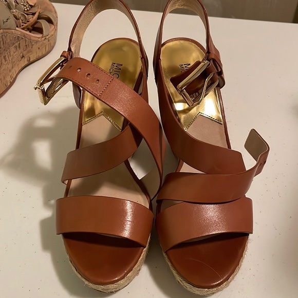 Michael kors brown wedges - Picture 1 of 4